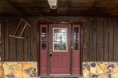 1519NaughtinghameRd-Exterior-4