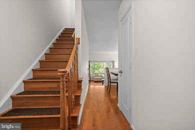 5824 Rexford Dr unit 731, Springfield, VA 22152 - photo 3