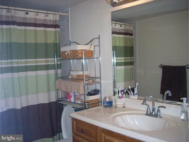 54 Garden View Terrace unit 22, East Windsor, NJ 08520 - photo 5