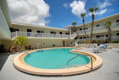 pool north