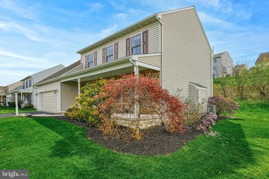 155 Brendan Mews, Mount Wolf, PA 17347 - photo 3