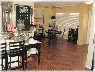 2526 E Brown St, Phoenix, AZ 85028 - photo 6