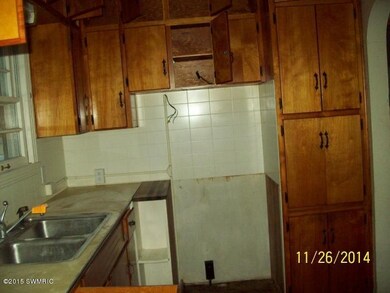 215 Hooker Kitchen