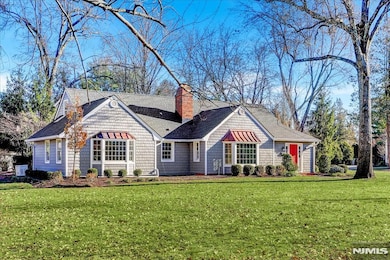 632 Fairview Place, Wyckoff, NJ 07481 - photo 2