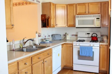 Nice kitchen!