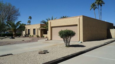 Frontyard right