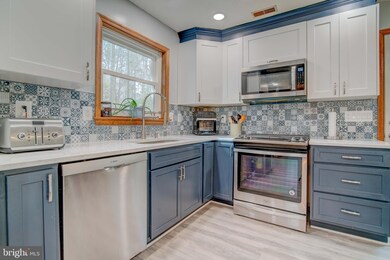 44069 Grape Ivy Ln, California, MD 20619 - photo 6