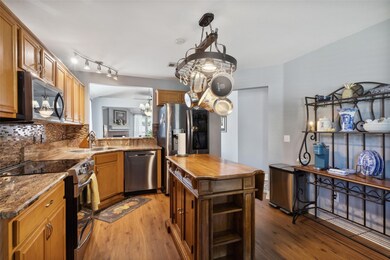 304 Lake Travis Dr, Wylie, TX 75098 - photo 4