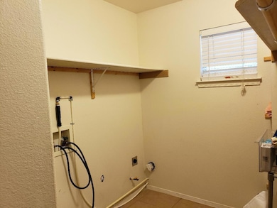 619 Achim Dr, El Paso, TX 79928 - photo 5