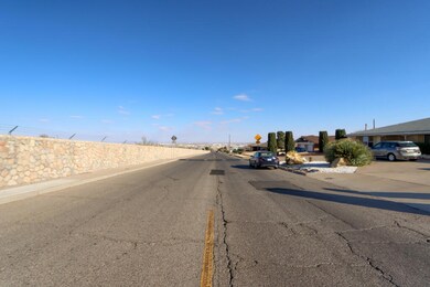 3016 Pierce Ave, El Paso, TX 79930 - photo 7