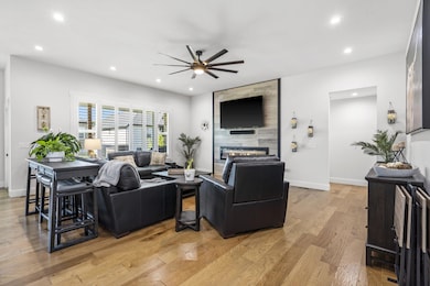 940 E Powers, Nixa, MO 65714 - photo 7