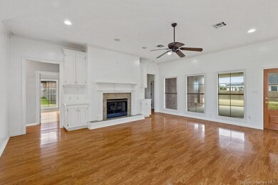 1744 Kevin Ln, Lake Charles, LA 70605 - photo 5