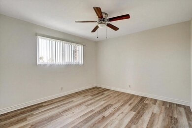 4712 W Point Loma Blvd unit 4, San Diego, CA 92107 - photo 5
