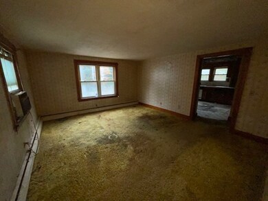 2 Chapin St, Northborough, MA 01532 - photo 4