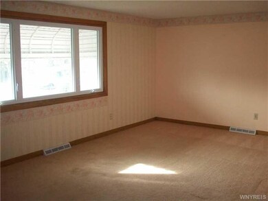 Living Room L