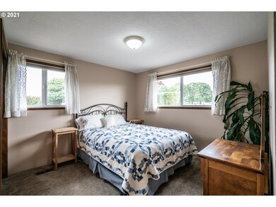 9657 S Kraxberger Rd, Canby, OR 97013 - photo 6