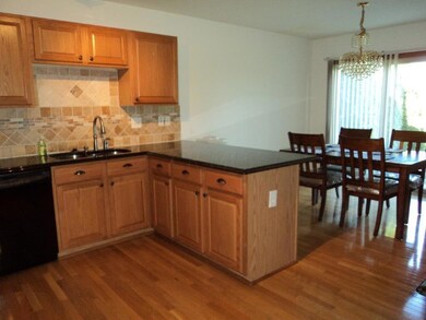 488 Terrace Dr, Marysville, OH 43040 - photo 4