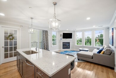 280 E Eagle St unit 2, Boston, MA 02128 - photo 2