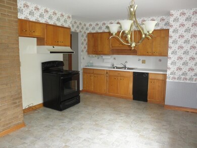 1310 Vinewood Dr, Columbus, OH 43229 - photo 4