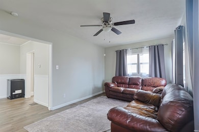 930 S 34th St, South Bend, IN 46615 - photo 6