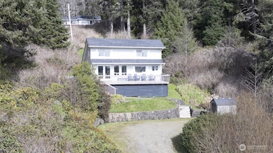 54 S Copalis Rock Ln, Copalis Beach, WA 98535 - photo 2