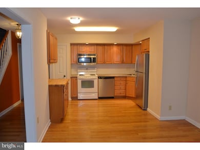 210 Bishop Dr, Aston, PA 19014 - photo 4