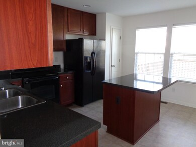 18 Lieutenant Ct, Bunker Hill, WV 25413 - photo 4