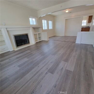 10521 S Grevillea Ave, Inglewood, CA 90304 - photo 3