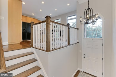 25820 Commons Square, Chantilly, VA 20152 - photo 3