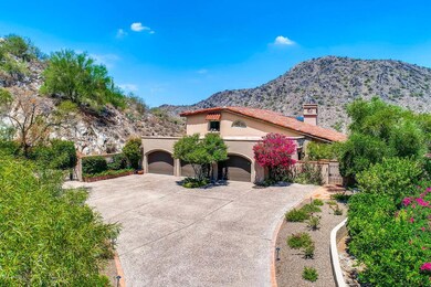 Driveway with ample parking