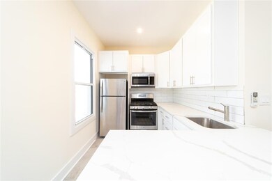 3224 Pleasant Ave unit 2, Weehawken, NJ 07086 - photo 2