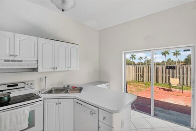 18615 NW 84th Ct unit 101-1, Hialeah, FL 33015 - photo 6