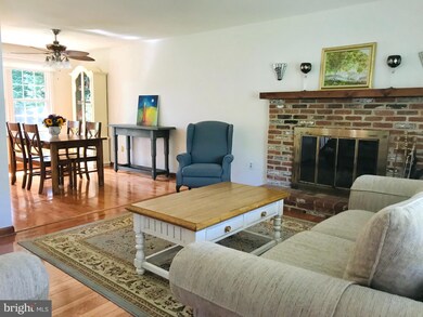 522 Tayman Dr, Annapolis, MD 21403 - photo 2