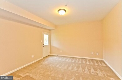 8057 Gabriels Ct, Jessup, MD 20794 - photo 7