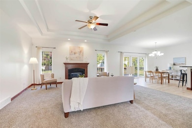 850 Hemlock Ct, Robins, IA 52328 - photo 3