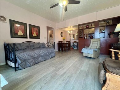 4001 58th St N unit 18, Kenneth City, FL 33709 - photo 6