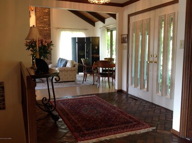 537 Sutton Rd, Shavertown, PA 18708 - photo 4