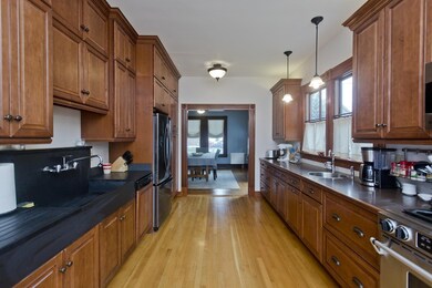 258 Springfield St, Chicopee, MA 01013 - photo 3