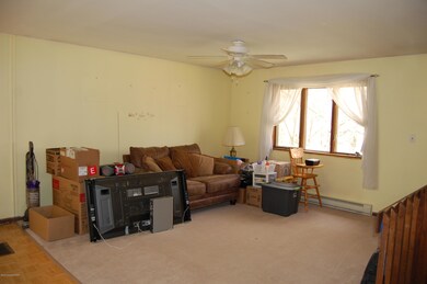 189 High Point Dr, Kunkletown, PA 18058 - photo 4