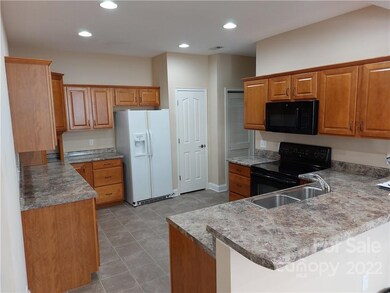 38 Summerfield Place, Flat Rock, NC 28731 - photo 2