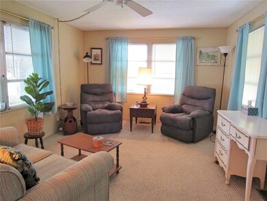 37240 Beverly Ave, Zephyrhills, FL 33542 - photo 5