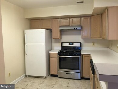 8301 Bluebird Way unit F, Lorton, VA 22079 - photo 6
