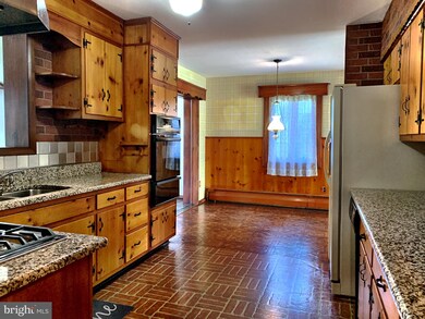 13 Beechwood Ave, Burlington, NJ 08016 - photo 2