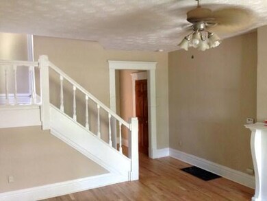 Living Room-2
