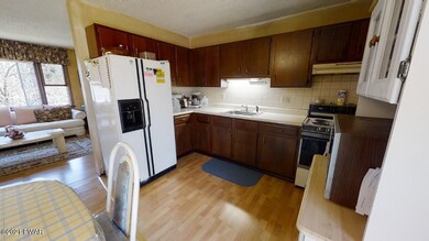 133 Skyview Rd, Dingmans Ferry, PA 18328 - photo 5