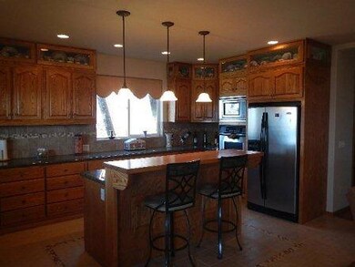 214 3Parkview Kitchen