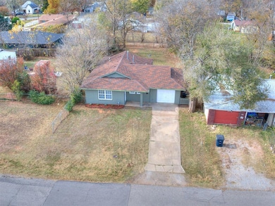 1416 N Mckinley Ave, Shawnee, OK 74801 - photo 4