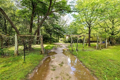 2-web-or-mls-75-pruitt-ln