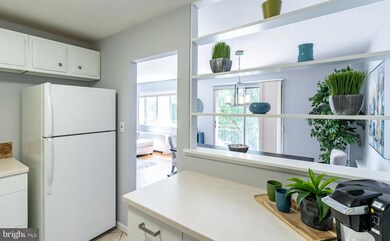 The Carolyn Condominiums unit 406, Silver Spring, MD 20910 - photo 7