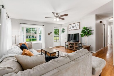 Great sized Living area